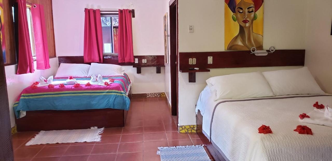 Paraiso Beach Hotel Brig Bay ห้อง รูปภาพ